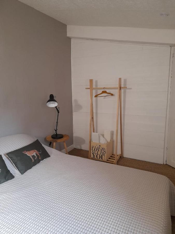 B&B Chambres "Chez Meme Germaine" Caramany Екстер'єр фото