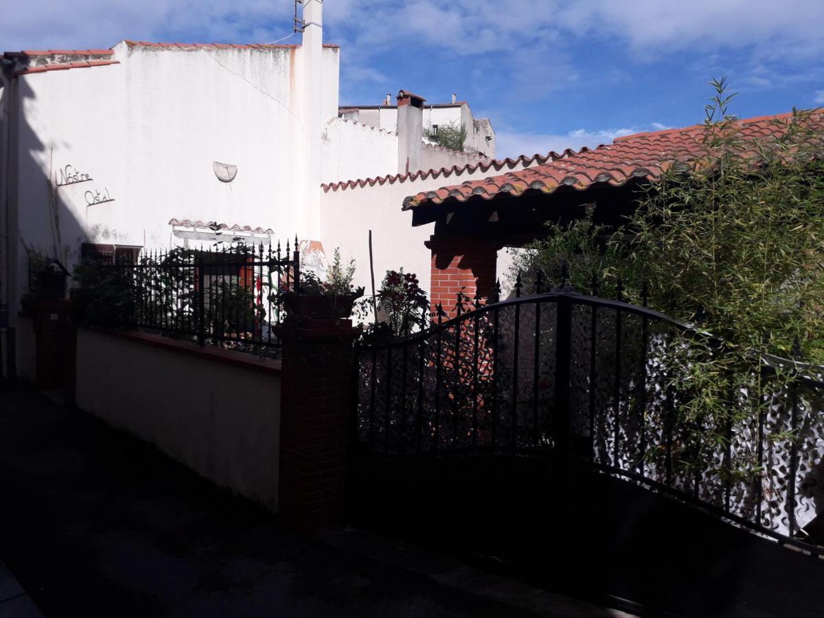 B&B Chambres "Chez Meme Germaine" Caramany Екстер'єр фото