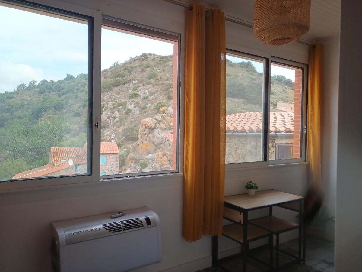 B&B Chambres "Chez Meme Germaine" Caramany Екстер'єр фото